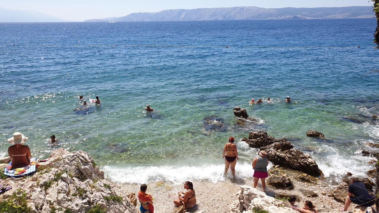 Beachfront Apartmant Veli